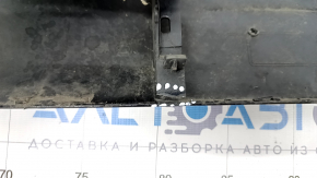 Front bumper trim center Mitsubishi Outlander 16-21 rest scratches, bumps, broken mount