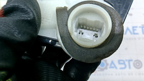 Front left door lock for a 13-17 Honda Accord