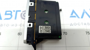Display buttons right Nissan Leaf 13-17