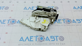 Chrysler 200 15-17 rear right door lock