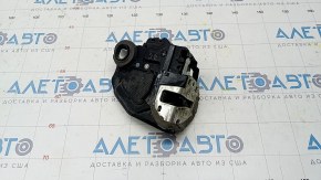 Rear left door lock for Suzuki Kizashi 10-15