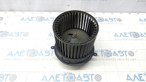 Motor fan heater Nissan Leaf 13-17 broken mount
