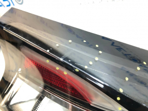 Right headlight Chevrolet Volt 16 - scratches, worn, varnish peeling