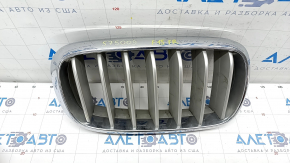 Radiator grill nostril right BMW X5 F15 14-18 Pure Excellence, pokes, broken mount