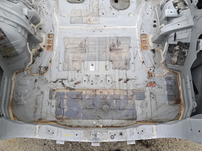 Mitsubishi Outlander 14-21 trunk trough on the body, rusty