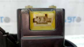 Heater fan motor Jeep Compass 17 - broken fasteners