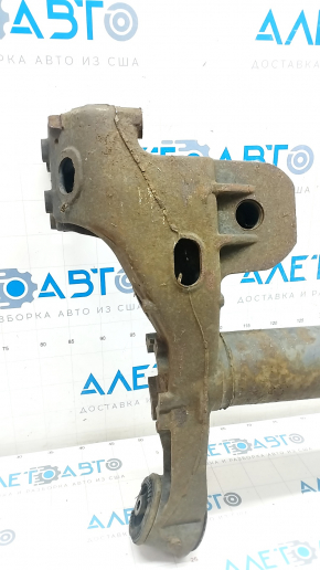 Chevrolet Volt 11-15 rear beam rusty
