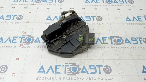 Lincoln MKX 16-18 rear left door lock