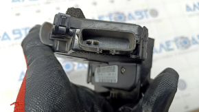 Nissan Rogue 14-20 rear right door lock without cables