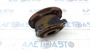 Front left hub BMW X5 F15 14-18 rusty