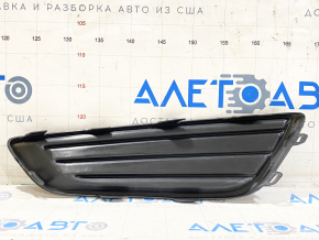 Bumper grille right Ford Focus mk3 15-18 rest, structure, without fog lights