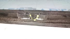Windshield molding left Jeep Patriot 11-17 cracks