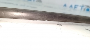 Windshield molding right Infiniti JX35 QX60 13- cracks