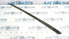 Windshield molding right Nissan Altima 13-18 broken fasteners