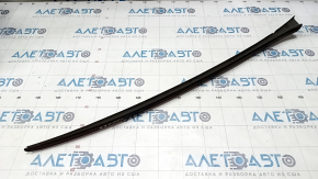 Right windshield molding Audi Q5 8R 09-17 torn seal