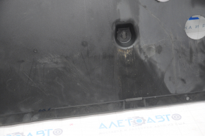 Tesla Model S 12-15 pre-rest RWD front bumper protection is worn