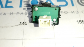 Front right door lock button Toyota Prius V 12-17