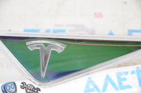 Turn signal in the wing front left Tesla Model S 12-20 chrome, chip, scratches