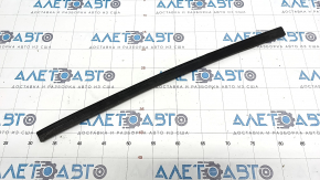 Hood seal right BMW X5 X6 E70 E71 07-13