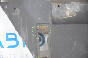 Tesla Model S 12-15 pre-restored rear underbody protection is torn, broken fastener