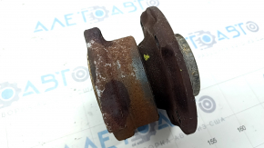 Rear left hub BMW X5 F15 14-18 rusty