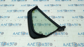 Door glass triangle rear left VW Golf 15- 5d scratches, broken fastener