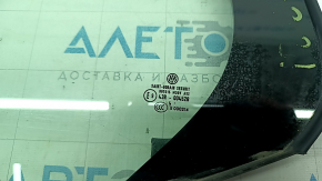 Door glass triangle rear left VW Golf 15- 5d scratches, broken fastener