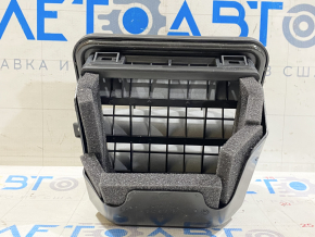 Ventilation shield right Audi A4 B8 08-16