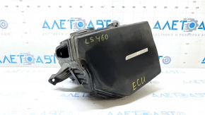 Lexus LS460 ECU housing 07-12 housing fracture