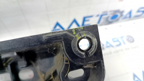 Rear bumper mount center BMW X5 E70 07-13 crack, dented