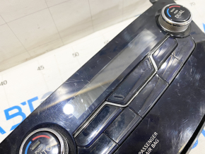 Climate control Nissan Murano z52 15- auto, scratches