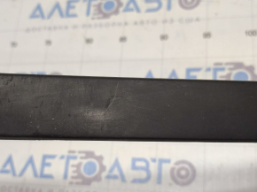 Windshield molding left BMW X3 G01 18-21 scratches