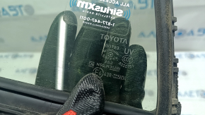 Door glass triangle with seal rear right Toyota Prius 50 16-22 scratch