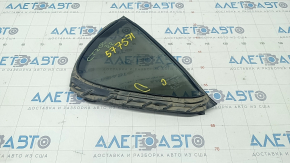 Door glass triangle with seal rear right Lexus CT200h 11-17 scratches