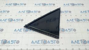 Door glass triangle rear left Lexus IS200 IS300 99-05 scratches