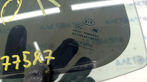Door glass triangle rear left Kia Optima 11-15 scratch