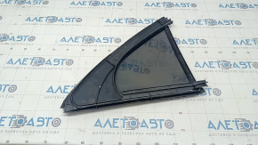 Mercedes W221 rear left triangle door glass
