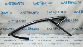 Front right glass seal Lincoln MKZ 13-16 with upper chrome molding, triangle glass, scratches on molding