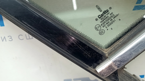 Front right glass seal Lincoln MKZ 13-16 with upper chrome molding, triangle glass, scratches on molding