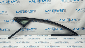 Front right glass seal Lincoln MKZ 13-16 with upper chrome molding, triangle glass, scratches on molding