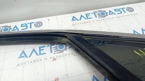 Glass seal front right Lincoln MKZ 13-16 with upper chrome molding, glass triangle, molding deformed, scratches