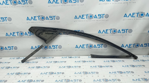 Glass seal front right Lincoln MKZ 13-16 with upper chrome molding, glass triangle, molding deformed, scratches