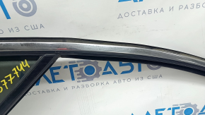 Upper door molding with glass seal and triangle front left Lincoln MKC 15 - molding deformed, scratches