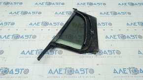 Door glass triangle rear right Infiniti QX30 17- scratches