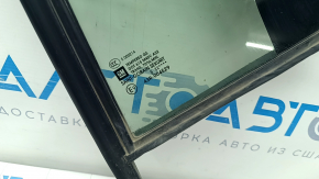 Rear left glass seal with triangle Chevrolet Volt 16 - missing molding