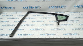 Door glass triangle rear right Chevrolet Volt 11-15 with glass seal, scratches