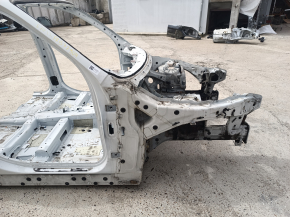 Front right quarter BMW X5 E70 07-13 on the body, white