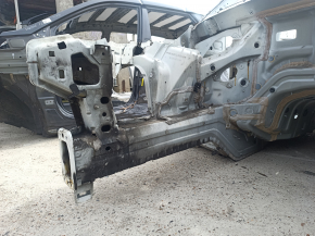 Front right quarter BMW X5 E70 07-13 on the body, white