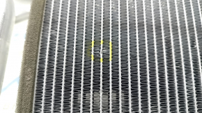Toyota Highlander 14-19 rear heater radiator dented