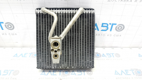 VW Jetta 11-18 USA Evaporator with Valve Type 1